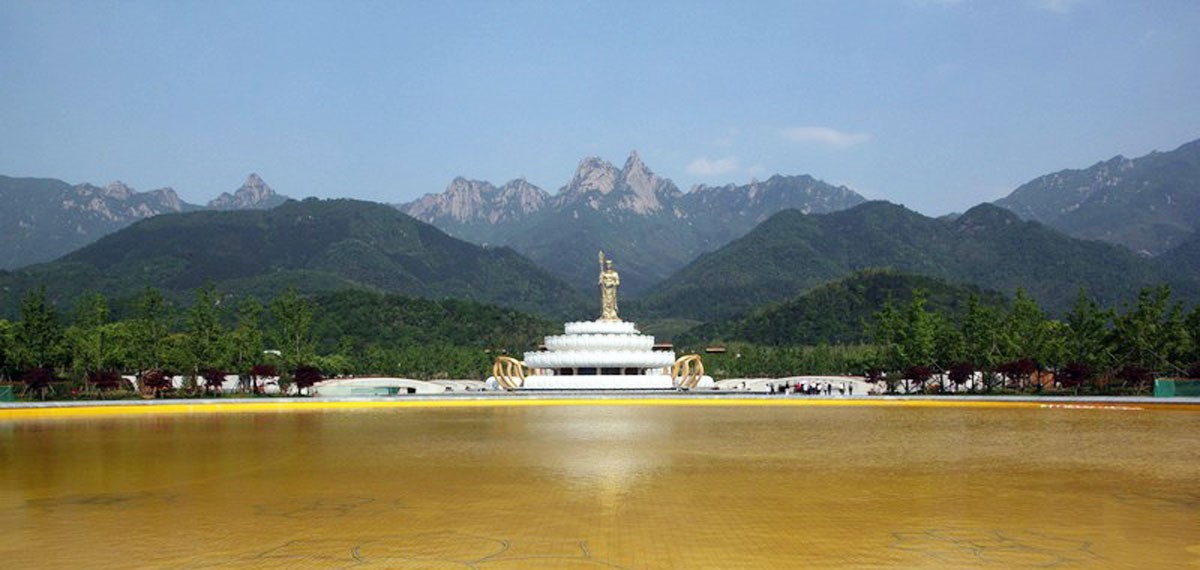 九華山大銅像景區(qū)選址